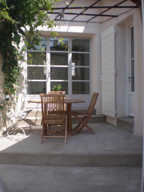 La Maison De Pape Combas (Gard)